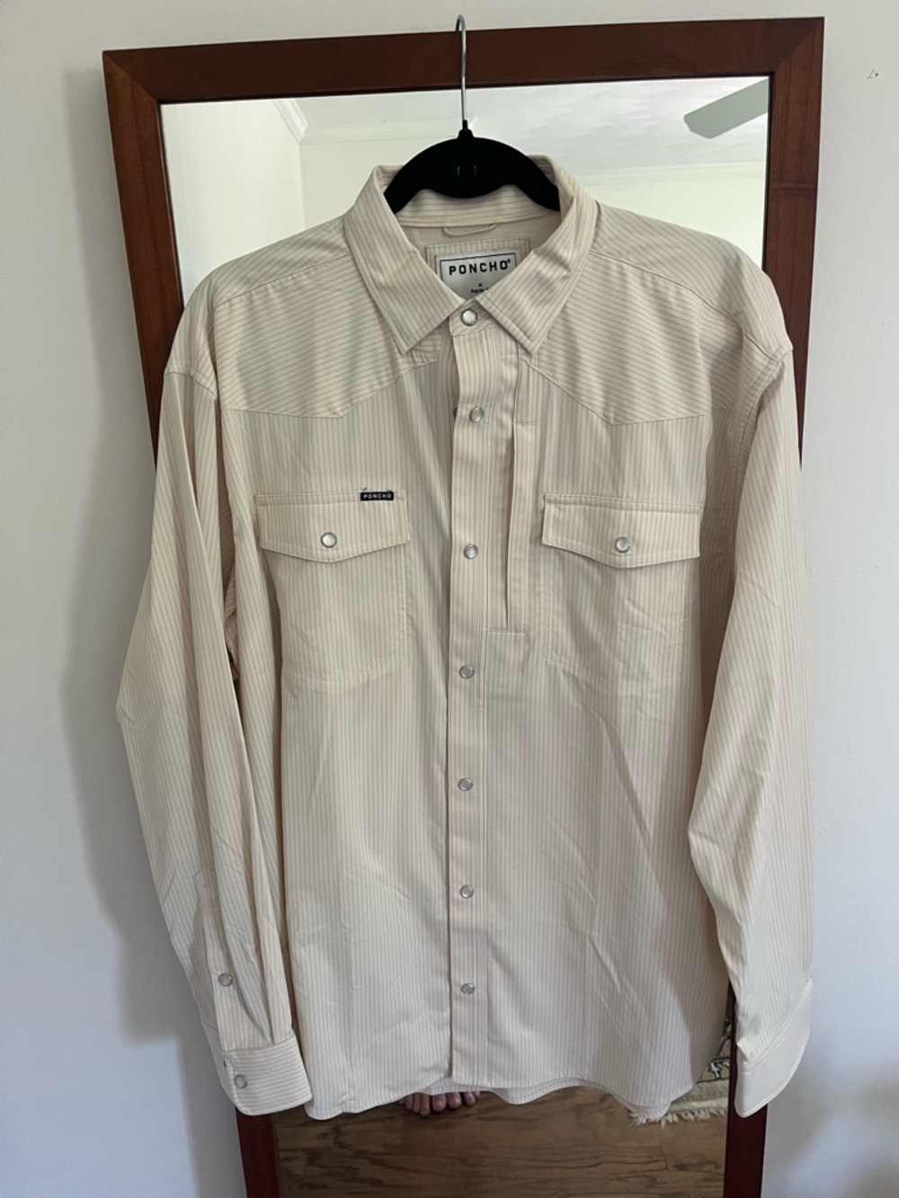 Poncho pickup man shirt